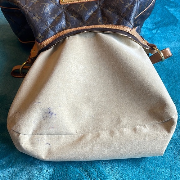 [SOLD] Louis Vuitton Etoile City GM Shoulder Bag Monogram Purse Turn … - Picture 15 of 17